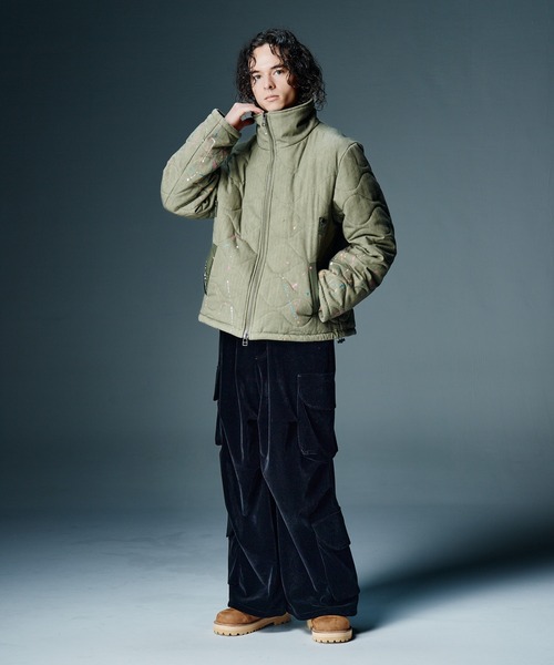 glamb(グラム)の「Velour Cargo Baggy Pants / ベロアカーゴバギーパンツ(その他パンツ・メンズ・グレー/ブラック・S/M/L)」の9枚目の写真