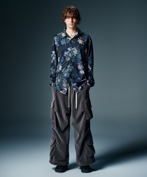 glamb(グラム)の「Velour Cargo Baggy Pants / ベロアカーゴバギーパンツ(その他パンツ・メンズ・グレー/ブラック・S/M/L)」の17枚目の写真