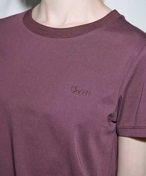 SINOON(シヌーン)の「Logo Basic T-Shirt (Plum)(Tシャツ/カットソー・レディース・バーガンディー・FREE)」の3枚目の写真