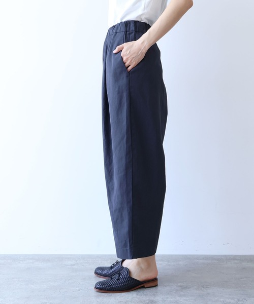yuni(ユニ )の「△hightwist C producte dye ゴムタックパンツ(その他パンツ・レディース・チャコールグレー/グレー・FREE)」の14枚目の写真