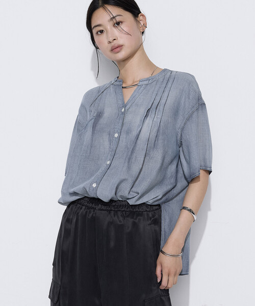 K.T KIYOKO TAKASE(キヨコタカセ)の「2.2オンス シフォンデニムタックブラウス(シャツ/ブラウス・レディース・インディゴブルー/ライトインディゴブルー・7号/9号)」の15枚目の写真