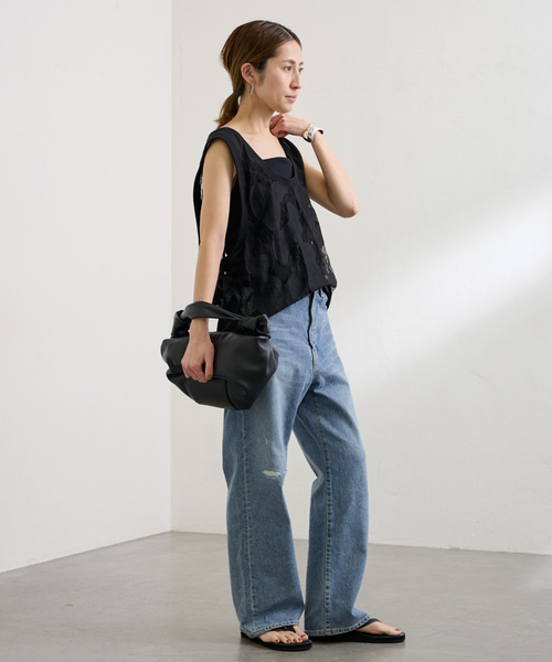 FRAMeWORK(フレームワーク)の「≪追加≫ESTHE OVERSIZED SHEER LACE ベスト(シャツ/ブラウス・レディース・ホワイト/ブラック・FREE)」の11枚目の写真