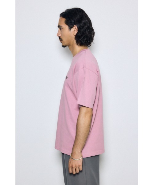 AZUL by moussy（アズールバイマウジー）の「ワンポイントロゴTシャツ　夏服　春服　秋服　半袖（Tシャツ/カットソー・メンズ・ホワイト/ライトグレー/ブラック/スモークピンク・MEDIUM/SMALL/LARGE）」の15枚目の写真
