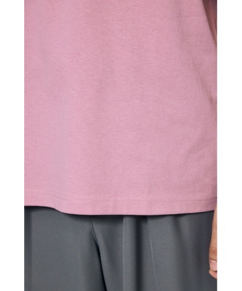 AZUL by moussy（アズールバイマウジー）の「ワンポイントロゴTシャツ　夏服　春服　秋服　半袖（Tシャツ/カットソー・メンズ・ホワイト/ライトグレー/ブラック/スモークピンク・MEDIUM/SMALL/LARGE）」の9枚目の写真