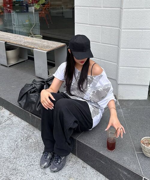 MISEKISEOUL MEN(ミセキソウルメンズ)の「Curved sweat pants BLACK(スウェットパンツ・メンズ・その他・1/2/3)」の7枚目の写真