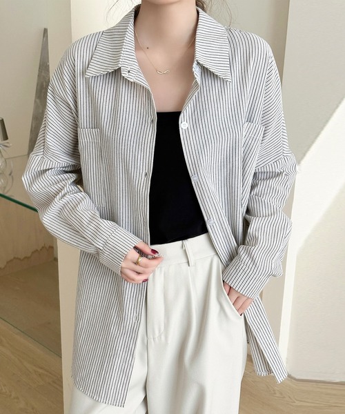 DAY CLOSET(デイ クローゼット)の「【さらっと質感でゆるっと着られる】長袖レギュラーカラー ストライプ オーバーサイズ 開襟 シャツ レディース(シャツ/ブラウス・レディース・ブラック/ピンク/ブルー・L/M)」の15枚目の写真