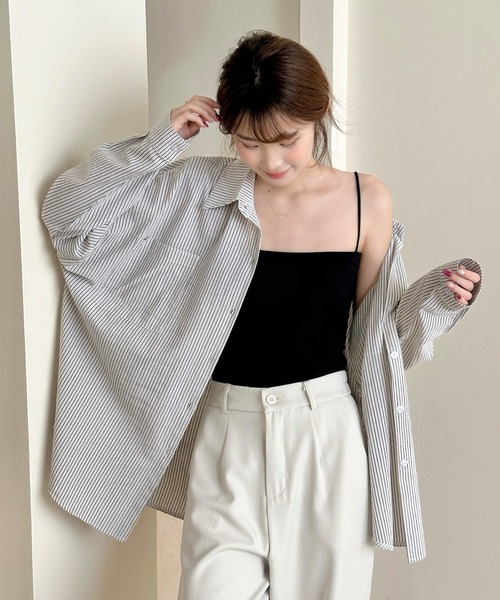 DAY CLOSET(デイ クローゼット)の「【さらっと質感でゆるっと着られる】長袖レギュラーカラー ストライプ オーバーサイズ 開襟 シャツ レディース(シャツ/ブラウス・レディース・ブラック/ピンク/ブルー・L/M)」の19枚目の写真