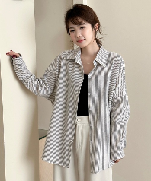 DAY CLOSET(デイ クローゼット)の「【さらっと質感でゆるっと着られる】長袖レギュラーカラー ストライプ オーバーサイズ 開襟 シャツ レディース(シャツ/ブラウス・レディース・ブラック/ピンク/ブルー・L/M)」の20枚目の写真