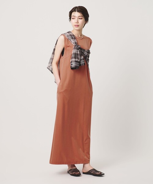 BEAUTY&YOUTH UNITED ARROWS（ビューティーアンドユースユナイテッドアローズ）の「キュプラポリエステル バックオープンワンピース（ワンピース・レディース・オレンジ/ブラック/ネイビー・M/S）」の10枚目の写真