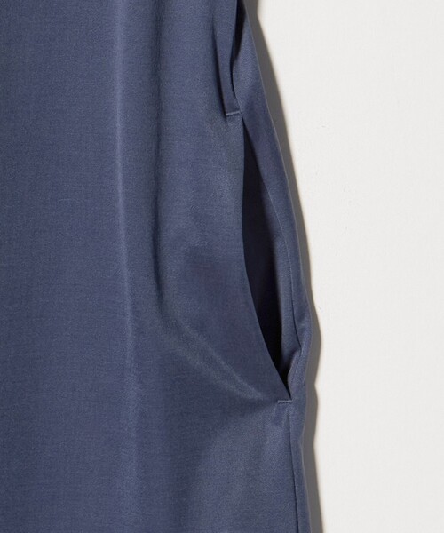 BEAUTY&YOUTH UNITED ARROWS（ビューティーアンドユースユナイテッドアローズ）の「キュプラポリエステル バックオープンワンピース（ワンピース・レディース・オレンジ/ブラック/ネイビー・M/S）」の21枚目の写真