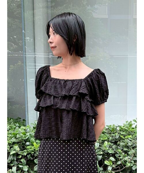 LAGUNAMOON(ラグナムーン)の「ティアードパフスリーブトップス 【半袖】【夏服】(シャツ/ブラウス・レディース・ホワイト/レッド/ブラック・FREE)」の13枚目の写真