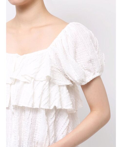 LAGUNAMOON(ラグナムーン)の「ティアードパフスリーブトップス 【半袖】【夏服】(シャツ/ブラウス・レディース・ホワイト/レッド/ブラック・FREE)」の18枚目の写真