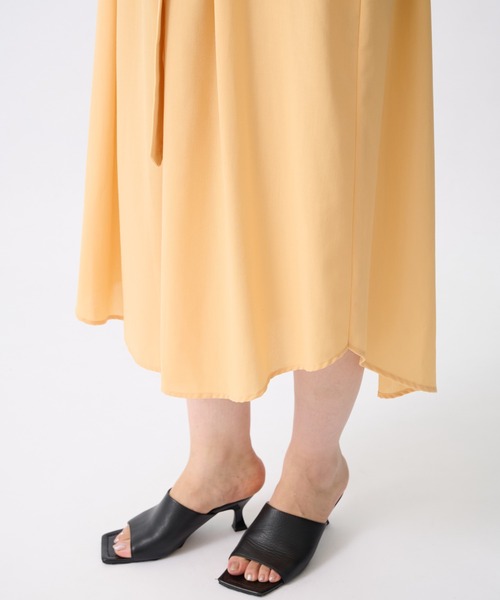 UJOH（ウジョー）の「【UJOH/ウジョー】Square Sleeve Dress/スクエアスリーブドレス（シャツワンピース・レディース・ホワイト/オレンジ・2）」の13枚目の写真
