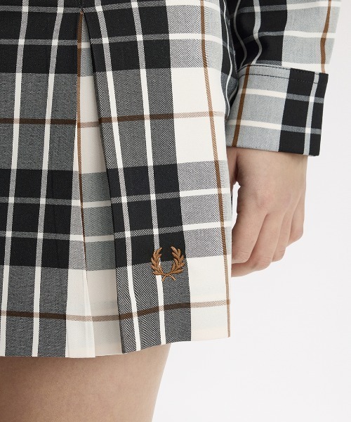 FRED PERRY(フレッドペリー)の「【先行予約受付中】Tartan Skirt/タータンチェックスカート(スカート・レディース・ベージュ・6/8/10)」の9枚目の写真