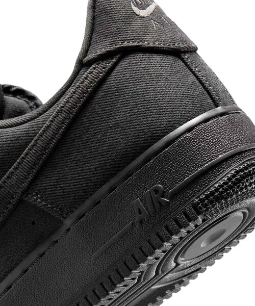 NIKE(ナイキ)の「エア フォース 1 '07 LV8 「デニム」 メンズシューズ / Air Force 1 '07 LV8 "Denim" Men's Shoes IR0951-003 Anthracite(スニーカー・メンズ・スミクロ・25/25.5/27/26.5/26/24.5/24/28.5/28/27.5/29.5/29/30)」の14枚目の写真