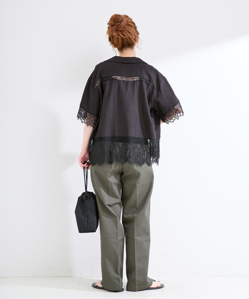 B.C STOCK(ベーセーストック)の「手洗い可 / レース接ぎシャツ(シャツ/ブラウス・レディース・ベージュ/ブラック・FREE)」の6枚目の写真