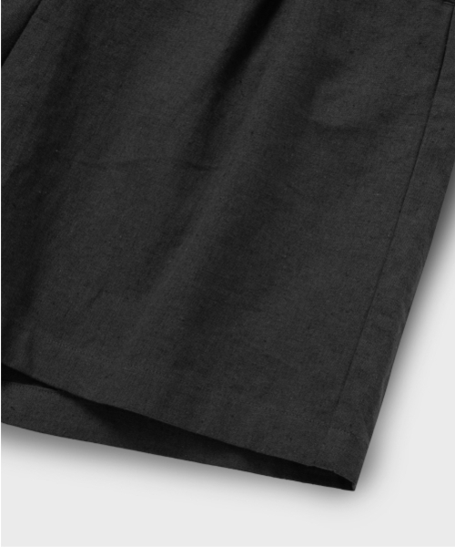 NONBLANK(ノンブランク)の「ワイドフィットリネンハーフパンツ_DARK GREY(その他パンツ・レディース・その他・X-LARGE/LARGE/MEDIUM/SMALL)」の9枚目の写真