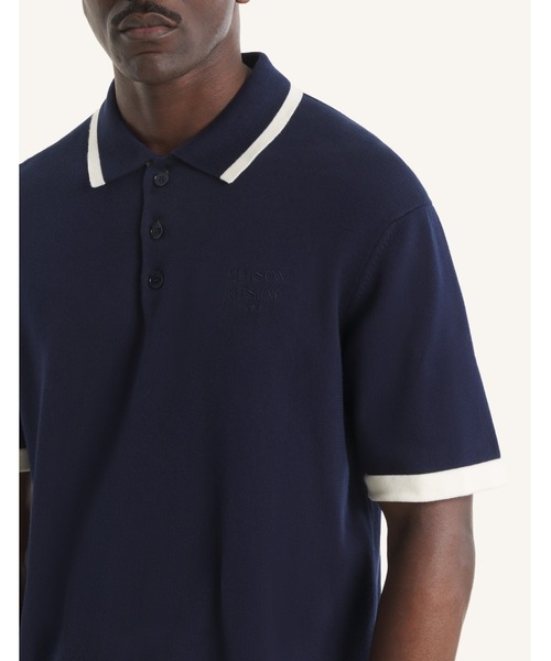 Maison Kitsune（メゾンキツネ）の「COTTON KNITTED COMFORT POLO（ポロシャツ・メンズ・ネイビー・XL/L）」の7枚目の写真