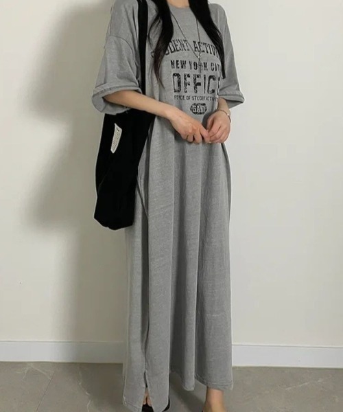 Lips(リップス)の「ヴィンテージ風ロゴでこなれ感アップ!ゆるっと着られるオーバーサイズTシャツワンピース(ワンピース・レディース・グレー/チャコールグレー・FREE)」の8枚目の写真