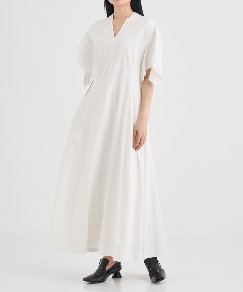 AKIRANAKA(アキラナカ)の「【AKIRANAKA/アキラナカ】Tamara drape sleeve dress WH(ワンピース・レディース・ホワイト・1/2/3)」の7枚目の写真