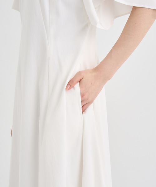 AKIRANAKA(アキラナカ)の「【AKIRANAKA/アキラナカ】Tamara drape sleeve dress WH(ワンピース・レディース・ホワイト・1/2/3)」の14枚目の写真