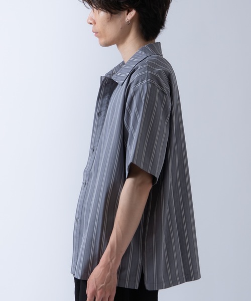 Crownor(クラウノアー)の「ストライプ 半袖シャツ(シャツ/ブラウス・メンズ・チャコール/グリーン/ブルー・MEDIUM/LARGE)」の5枚目の写真