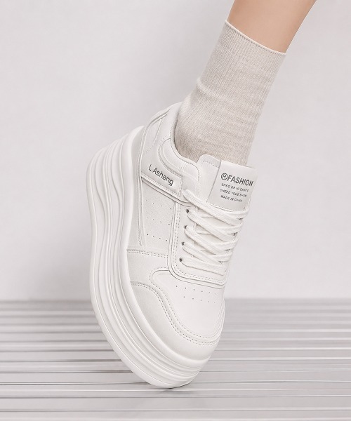 Miniministore(ミニミニストア)の「厚底スニーカーボリュームソールレディース(スニーカー・レディース・ブラック/ホワイト・24.5cm/24.0cm/23.5cm/23.0cm/22.5cm)」の9枚目の写真