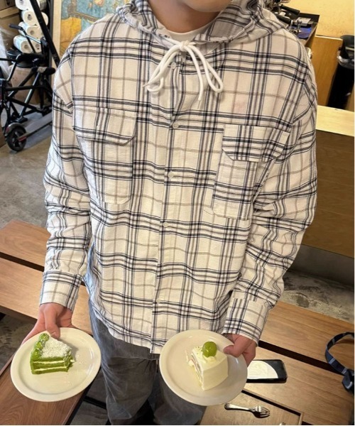 DOUBLE STEAL(ダブルスティール)の「DSフード付きチェック長袖シャツ(シャツ/ブラウス・メンズ・ブルー/ホワイト・MEDIUM/X-LARGE/LARGE)」の3枚目の写真
