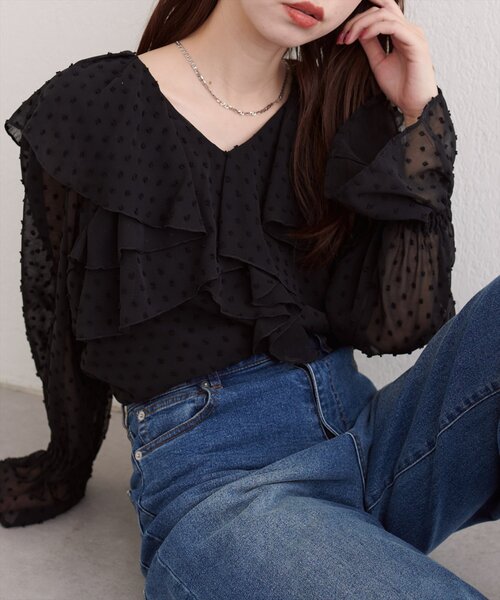 natural couture(ナチュラルクチュール)の「ラッフルフリルドットブラウス(シャツ/ブラウス・レディース・オフホワイト/ボルドー/ブラック/サックスブルー・FREE)」の22枚目の写真