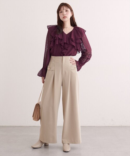 natural couture(ナチュラルクチュール)の「ラッフルフリルドットブラウス(シャツ/ブラウス・レディース・オフホワイト/ボルドー/ブラック/サックスブルー・FREE)」の12枚目の写真