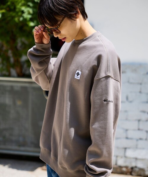 Columbia(コロンビア)の「限定展開 Columbia×FREAK'S STORE コロンビア 別注 インペリアルパーク ワンポイントロゴ クルーネックスウェット(スウェット・メンズ・ベージュ/チャコールグレー/ブラック/ネイビー/グレー・SMALL/X-LARGE/LARGE/MEDIUM)」の17枚目の写真