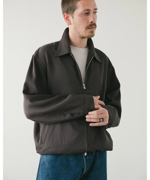 SimplyComplicated(シンプリーコンプリケイテッド)の「EVERYDAY VIRGIN WOOL SHIRT JACKET(ブルゾン・メンズ・チャコールグレー/ライトブラウン・1/2)」の11枚目の写真