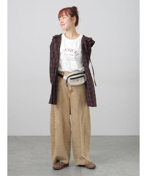 Samansa Mos2（サマンサ モスモス）の「ベルトコンビスニーカー《S／XL WEB限定サイズ》（ドレスシューズ・レディース・ブラック/ベージュ・L/XL/M/S）」の13枚目の写真