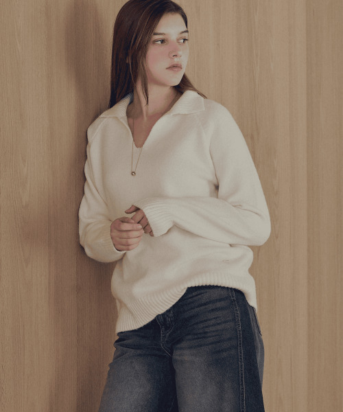 SLOWLOLLI(スローローリ)の「Sailor collar knit_3 Colors(ニット/セーター・レディース・グレー/カーキ/アイボリー・FREE)」の8枚目の写真