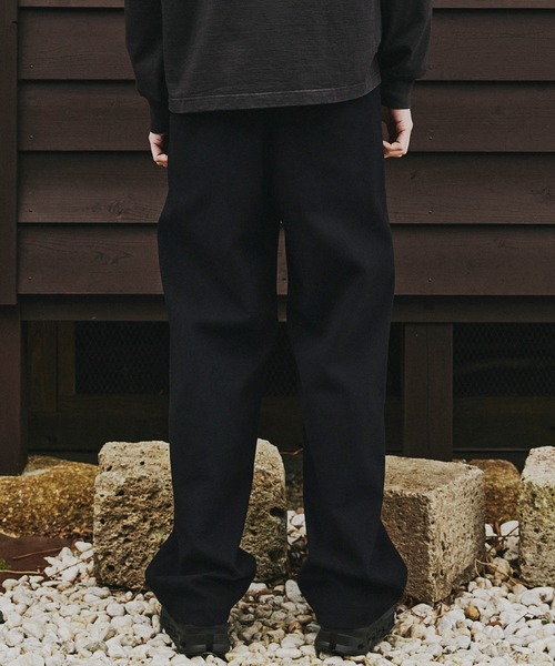 SEAGREEN(シーグリーン)の「SEAGREEN(シーグリーン) ECO SUEDE LOOSE PANTS エコスエードルーズパンツ(その他パンツ・メンズ・ブラック/グレイッシュベージュ・3/4/2)」の3枚目の写真