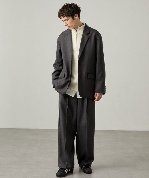 EASENCE(イーズエンス)の「【EASENCE】<DAILY REFINEDシリーズ>ウーリッシュツイル ベーシック セットアップ テーラードジャケット&ワンタックスラックス / イージーケア・UV(セットアップ・メンズ・グレー/チャコール/グレー系/ダークネイビー/モカ・XL/L/M/S)」の2枚目の写真