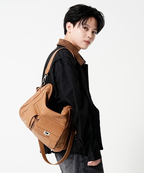DEVICE(デバイス)の「【DEVICE × みかみコラボ】KANTAN 2way Large Tote Bag & Shoulder Bag / KANTAN ビッグトート 2wayショルダーバッグ(トートバッグ・メンズ・ダークベージュ/ブラック・FREE)」の11枚目の写真