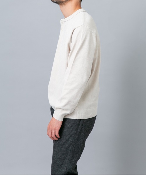 URBAN RESEARCH ROSSO MEN(アーバンリサーチロッソメン)の「『XLサイズあり/マシンウォッシャブル』モールヘンリーネックニット(ニット/セーター・メンズ・アイボリー/ネイビー/ブラック/チャコールグレー・X-LARGE/LARGE/MEDIUM)」の22枚目の写真