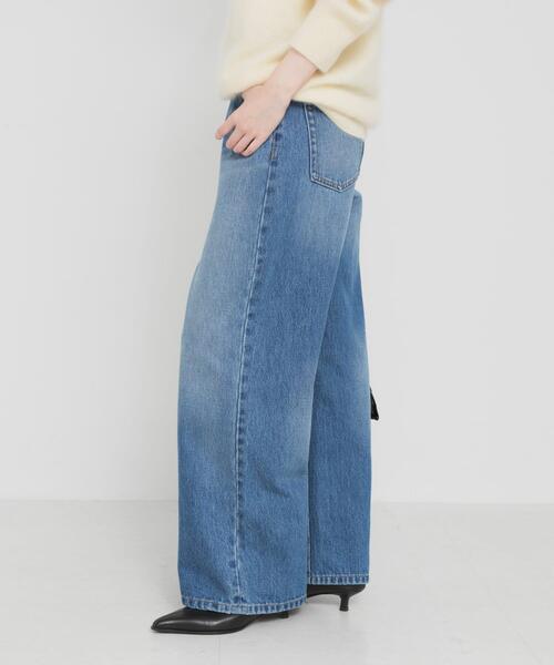 URBAN RESEARCH(アーバンリサーチ)の「ワイドストレートデニムパンツ(デニムパンツ・レディース・ブラック/ライトブルー・38/36/40)」の9枚目の写真