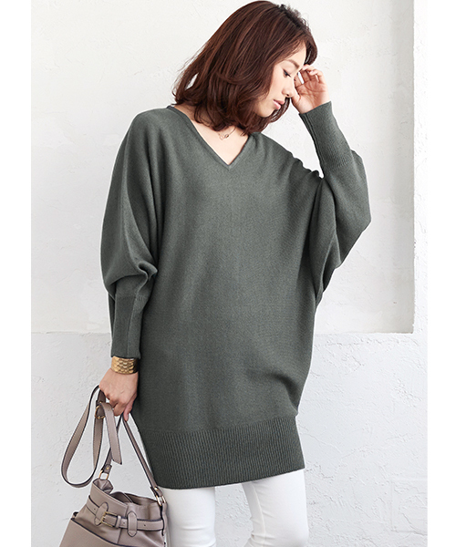 Pierrot（ピエロ）の「ビッグシルエット 7ゲージ ドルマンニット（ニット/セーター・レディース・チャコール/グリーン系その他/マスタード/オフホワイト/ブルー/ブラック・M）」の3枚目の写真