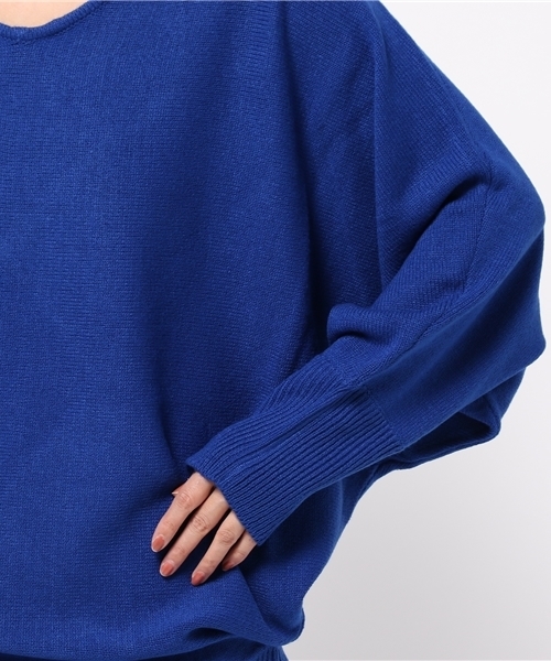 Pierrot（ピエロ）の「ビッグシルエット 7ゲージ ドルマンニット（ニット/セーター・レディース・チャコール/グリーン系その他/マスタード/オフホワイト/ブルー/ブラック・M）」の11枚目の写真