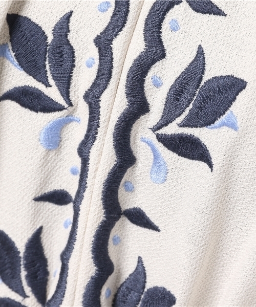 mysty woman（ミスティウーマン）の「中肉ジョーゼット×刺繍マキシワンピース（ワンピース・レディース・ブラック/オフホワイト・FREE）」の11枚目の写真