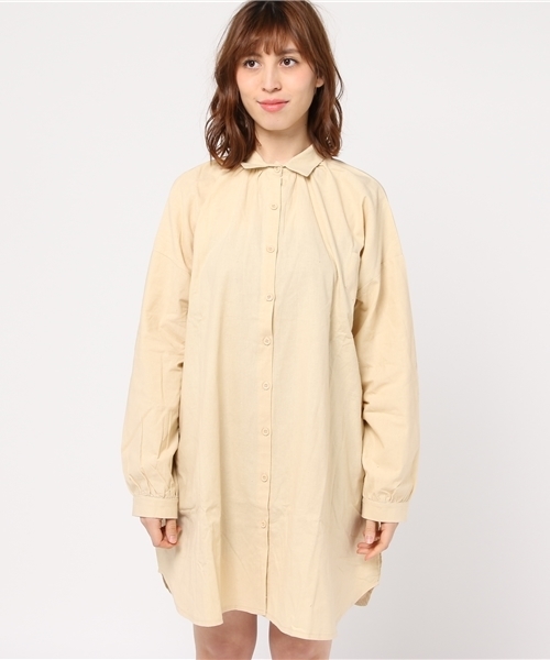 MERLOT（メルロー）の「ビッグシャツワンピース4886（シャツワンピース・レディース・ライトグリーン/ベージュ/オフホワイト/グレー/ブラック・FREE）」の13枚目の写真