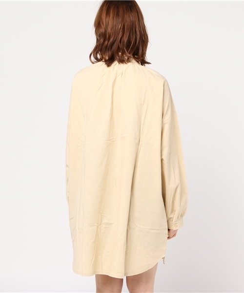 MERLOT（メルロー）の「ビッグシャツワンピース4886（シャツワンピース・レディース・ライトグリーン/ベージュ/オフホワイト/グレー/ブラック・FREE）」の11枚目の写真