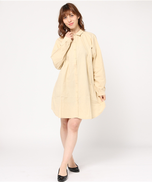 MERLOT（メルロー）の「ビッグシャツワンピース4886（シャツワンピース・レディース・ライトグリーン/ベージュ/オフホワイト/グレー/ブラック・FREE）」の10枚目の写真