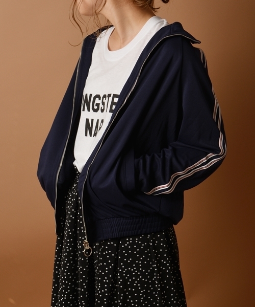 SHIPS BLUESTORE（シップスブルーストア）の「Lelbl`38:ジャージトップス（ジャージ・レディース・ネイビー/レッド・ONE SIZE）」の4枚目の写真