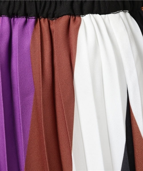 RODEO CROWNS WIDE BOWL（ロデオクラウンズワイドボウル）の「マルチカラー プリーツ スカート（スカート・レディース・マルチ/その他2・FREE）」の9枚目の写真