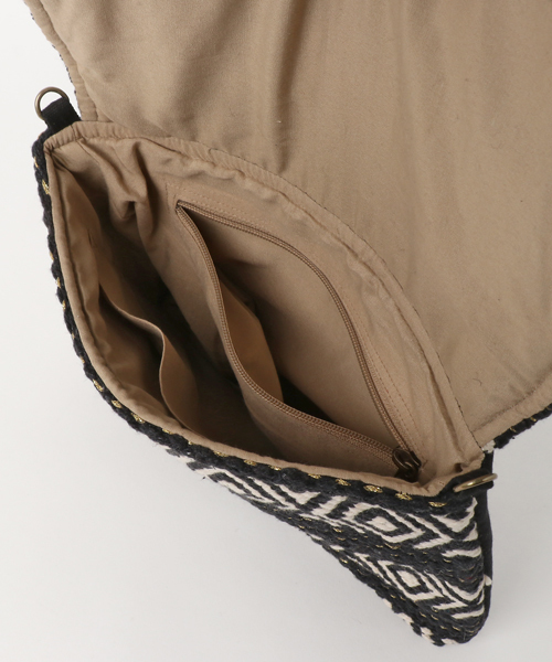 laboratory work（ラボラトリーワーク）の「ラメイリクラッチ（ハンドバッグ・レディース・ブラック/ネイビー・FREE）」の3枚目の写真