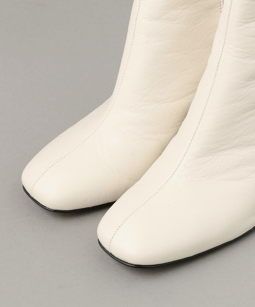 NINE(ナイン)の「クラッシックスクエアブーツ(ブーツ・レディース・ブラック/アイボリー/キャメル・S/M/L)」の8枚目の写真