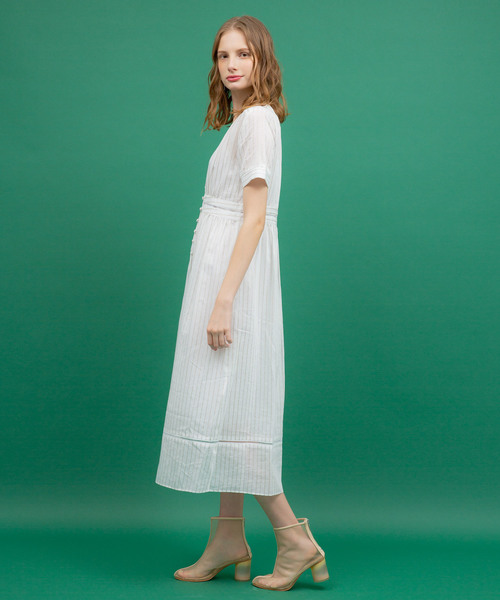 UNITED TOKYO（ユナイテッドトウキョウ）の「ストライプラダーレースワンピース（ワンピース・レディース・ホワイト/キャメル・1）」の4枚目の写真